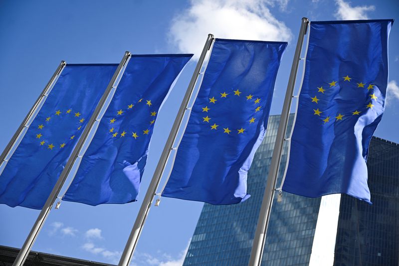 EU Watchdog Reviews ESG Fund Naming Rules Amid Industry Backlash