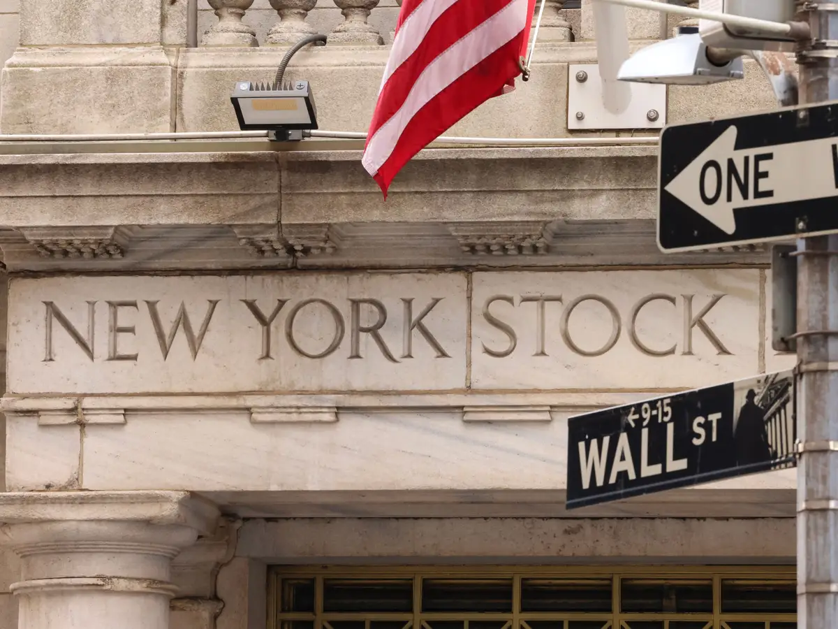 Wall Street Cools on Climate: Shareholder Support for ESG Proposals Plummets