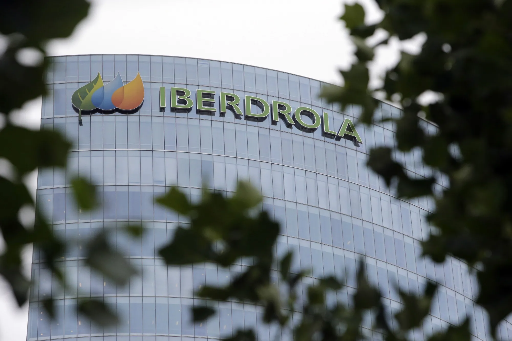Iberdrola Issues World’s First Green Bond Aligned with Both EU and ICMA Standards