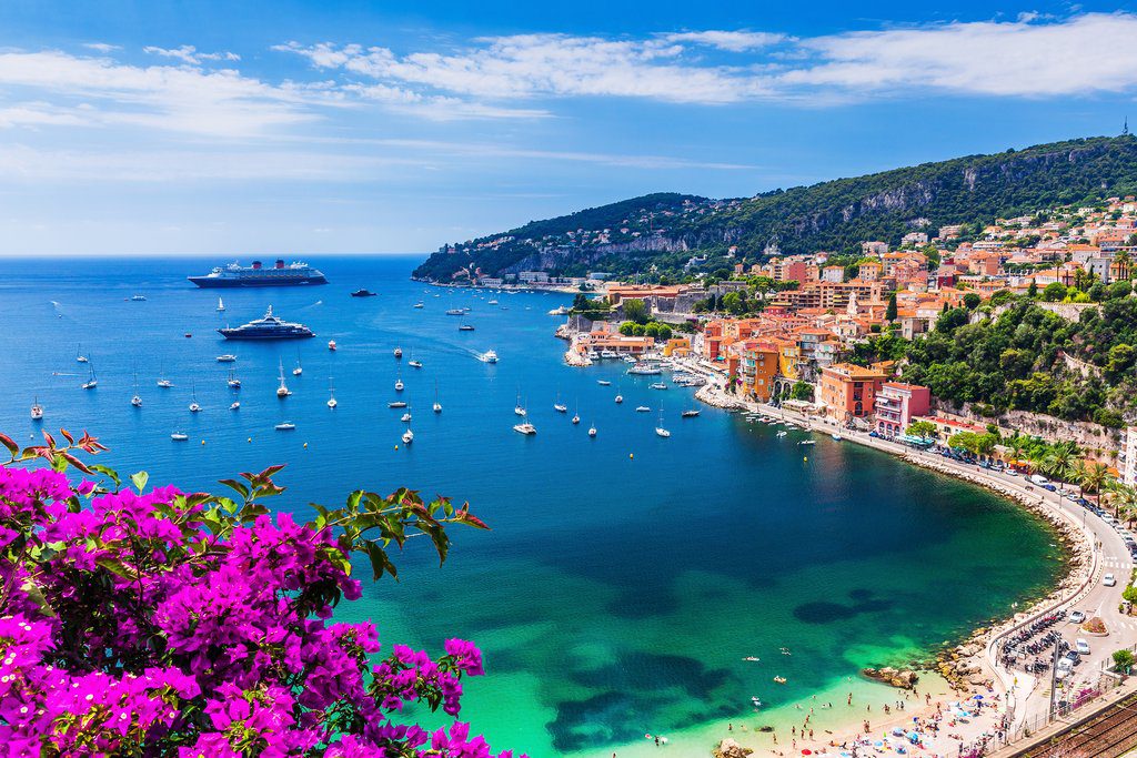 Beyond the Meetings: Experience Nice and Don’t Miss the Grand Corniche