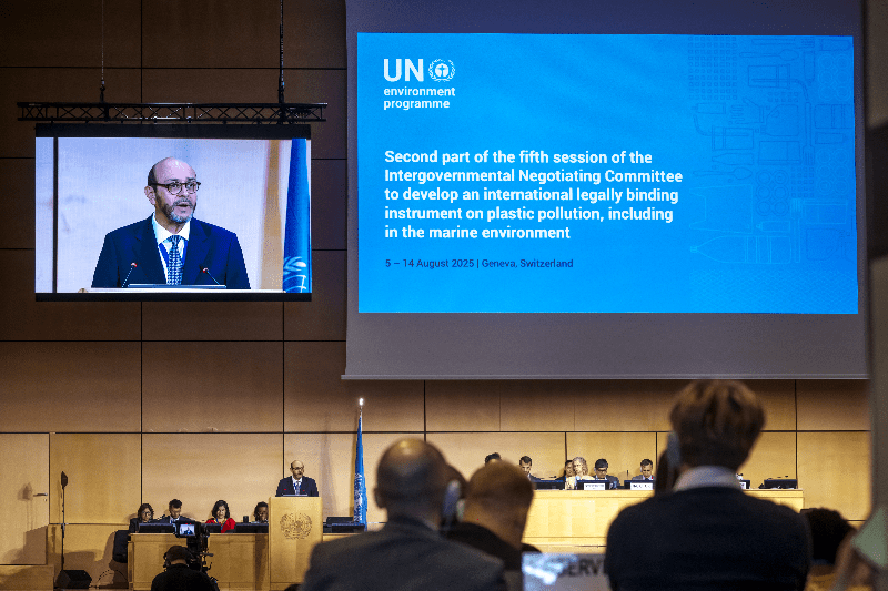 Lobbyists, Geopolitics and a “Last Chance” Pact: Inside the UN’s Plastic Treaty Talks in Geneva