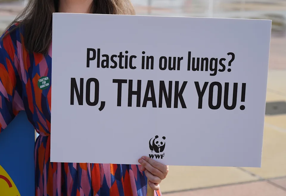 UN Plastics Talks Collapse in Geneva as WWF Warns Against “Compromised” Treaty