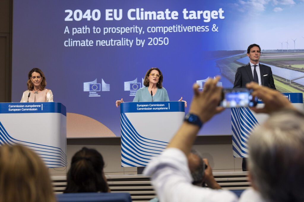 EU States Back 90% Emissions Cut by 2040, Add Flexibility for Carbon Credits and Removals