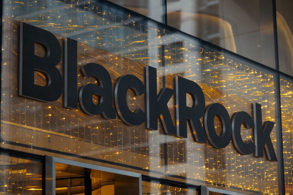 BlackRock’s GIP Invests Up to $335 Million in Aditya Birla Renewables