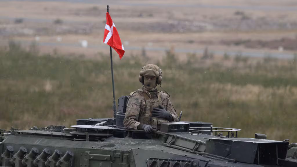 Europe Moves as Washington Talks, NATO Troops Join Denmark in Greenland