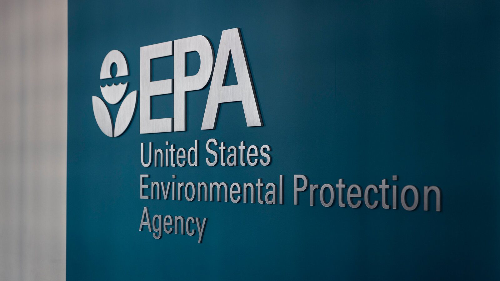 EPA Freeze of Greenhouse Gas Reduction Fund Grants Resets Climate Finance Pipeline