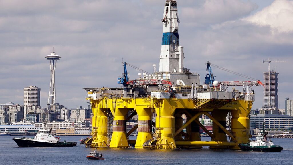 Drilling vs. Defense: Trump’s Offshore Oil Push Sparks Warning From Military Leaders