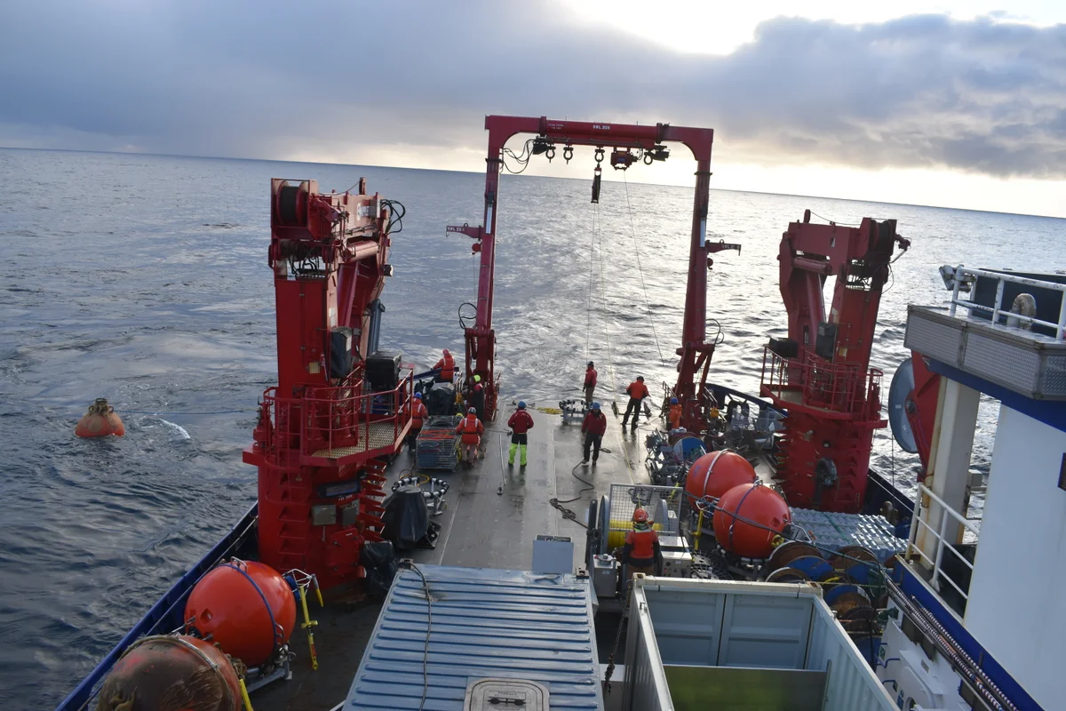 Ocean Monitoring Network