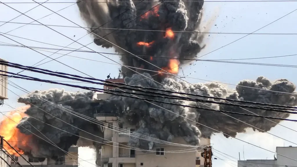 U.S. Launches New Strikes on Iran as Fragile Ceasefire Collapses