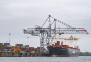 Container port handling Canadian exports as trade diversification accelerates